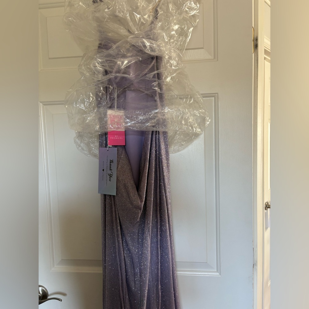Long formal prom dress- brand new - Picture 8 of 8
